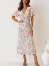 Vestido estampado de vendaje con escote en V y espalda descubierta